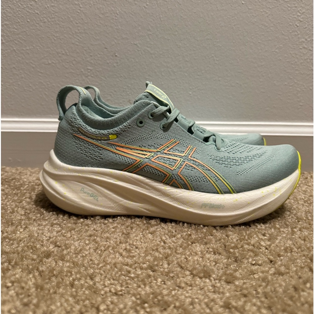 ASICS WOMEN'S GEL-NIMBUS 26 - Light Celadon - Safety Yellow (301) / 6.5